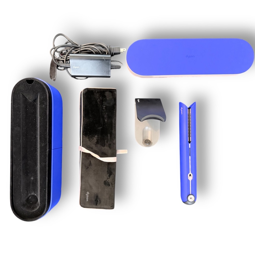 Dyson - Corrale Hair Straightener - Ultra blue/Blush pink
MAKE ME AN OFFER - Picture 3 of 7